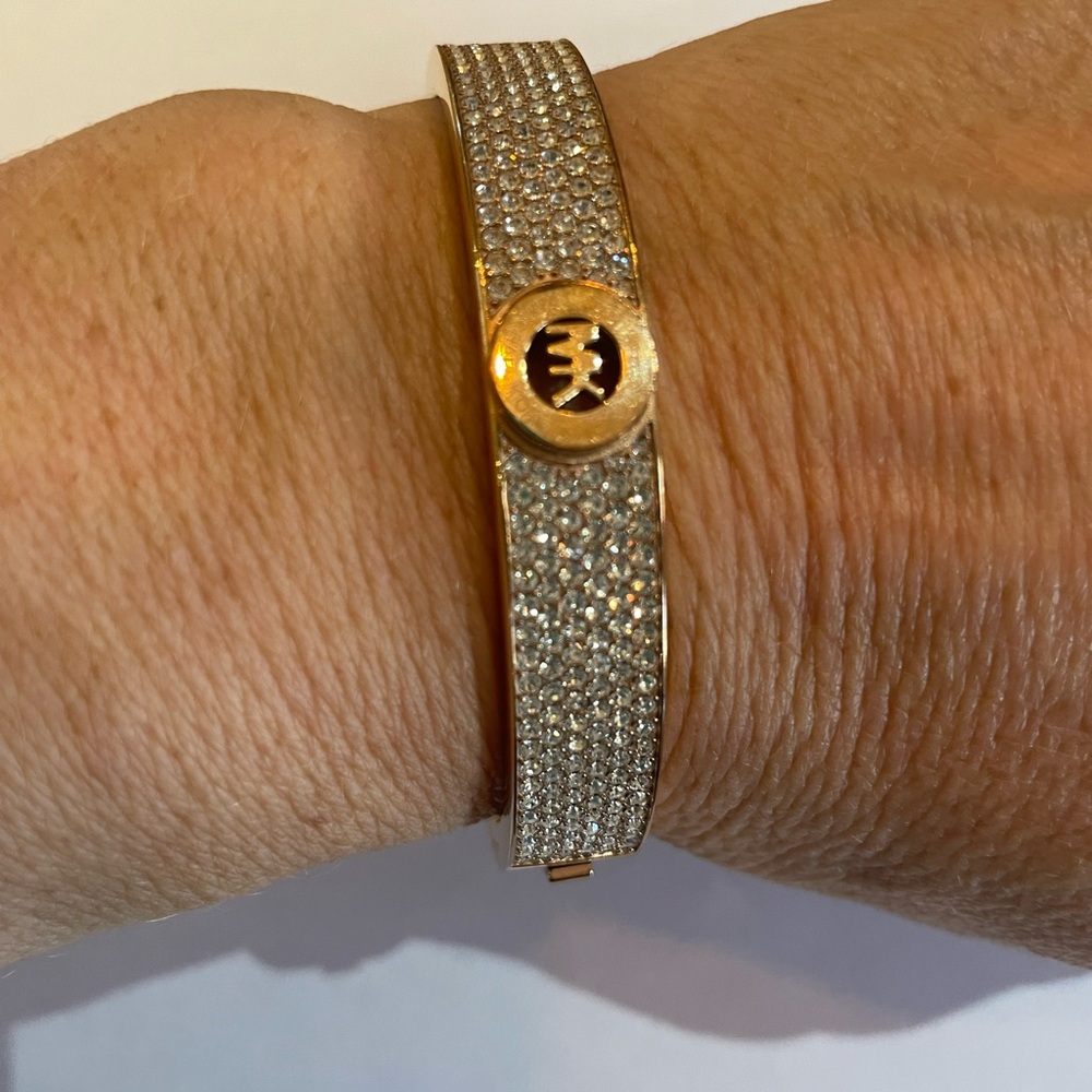 Women’s Michael Kors Pave Crystal & Rose Gold Cuff Bangle Bracelet - Picture 15 of 16